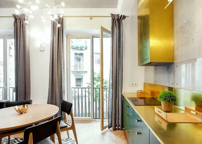 Butas 2 Bedr 2 Bath By Reside Baltic Vilnius